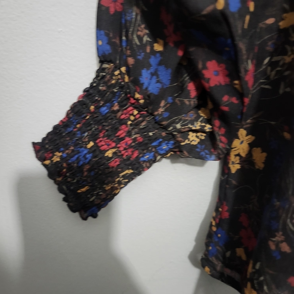 Laundry By Shelli Segal Floral Smocked Blouse - Black, Red, Blue, Yellow Size S - Picture 7 of 7